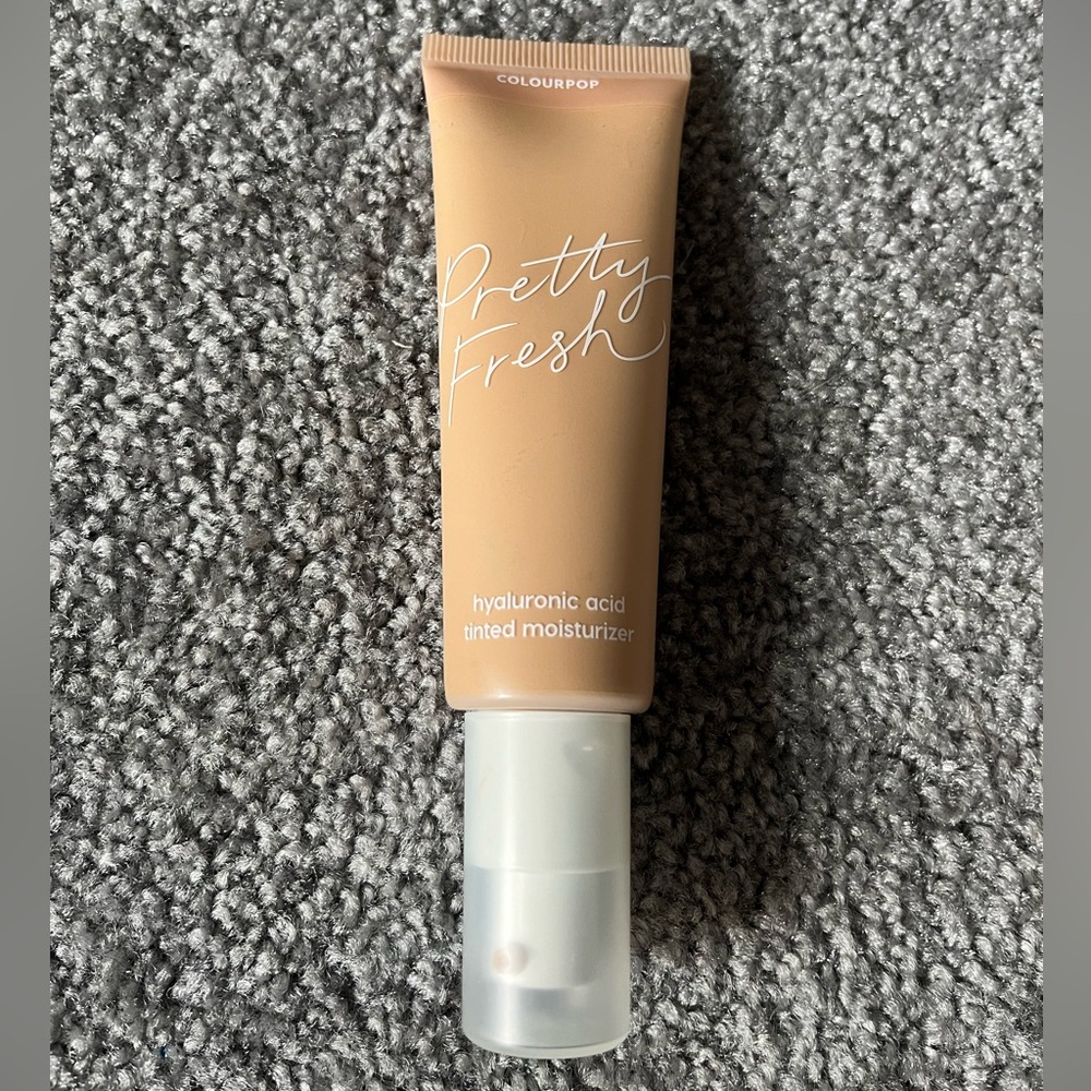 Colourpop Pretty Fresh Hyaluronic Acid Tinted Moisturizer